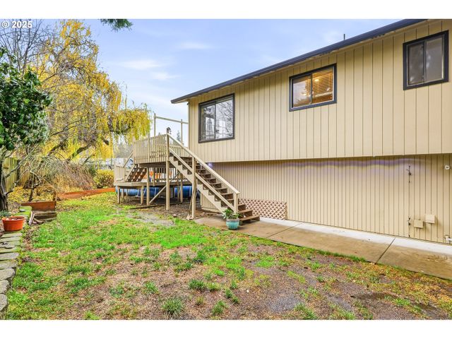 2185 Sw 9TH Ct, Gresham, OR 97080