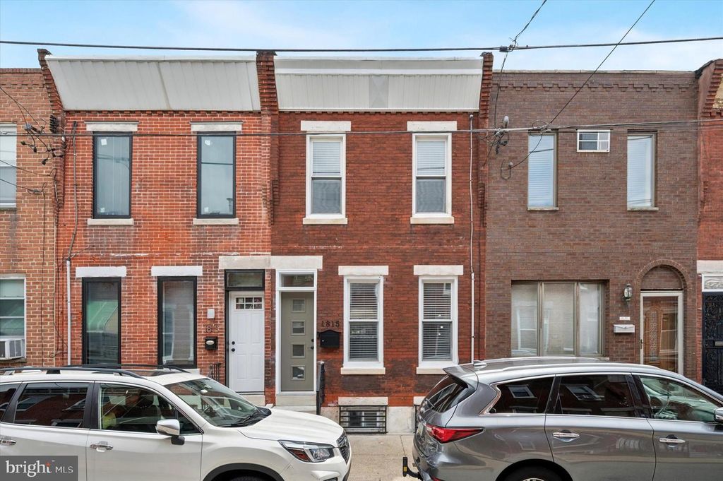 1815 S CARLISLE ST, Philadelphia, PA 19145