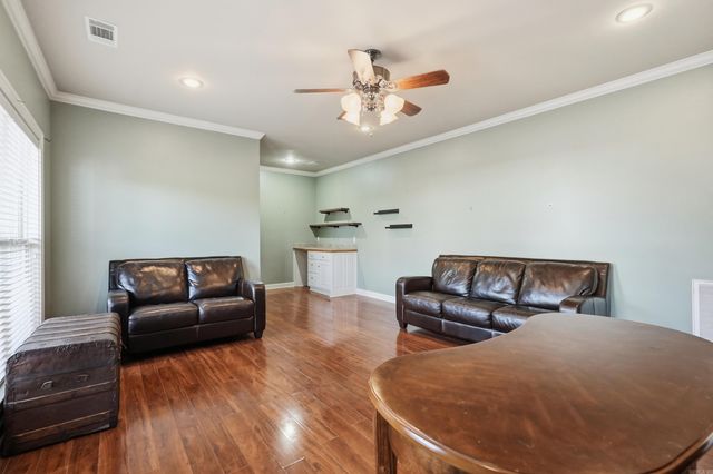 103 Beaver Creek Ln, Maumelle, AR 72113