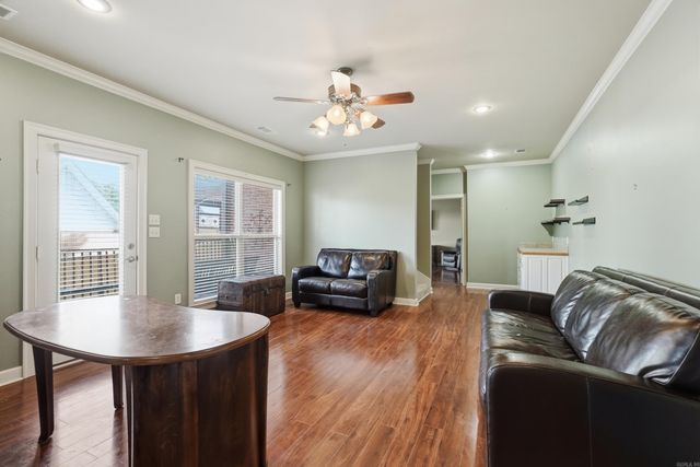 103 Beaver Creek Ln, Maumelle, AR 72113