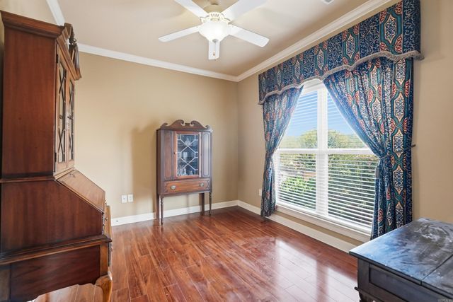 103 Beaver Creek Ln, Maumelle, AR 72113