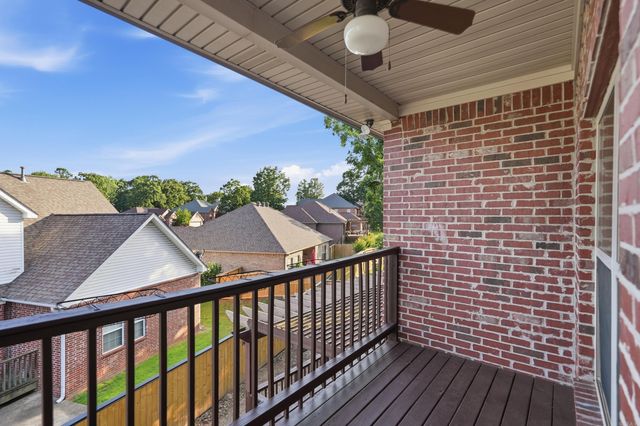 103 Beaver Creek Ln, Maumelle, AR 72113