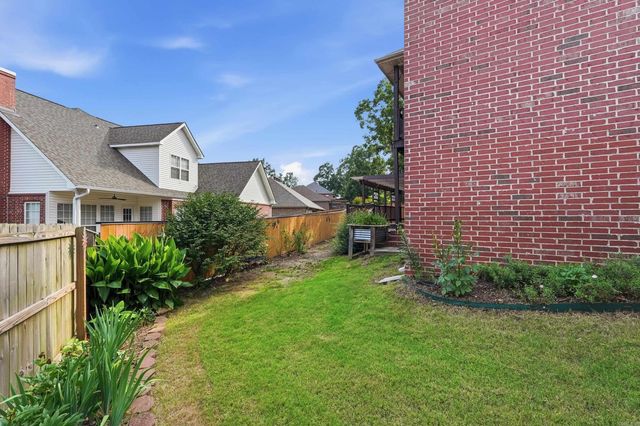 103 Beaver Creek Ln, Maumelle, AR 72113