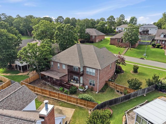 103 Beaver Creek Ln, Maumelle, AR 72113