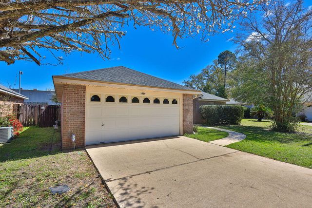 1029 Arthur Ashe Court, Fort Walton Beach, FL 32547