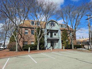 500 Market St Unit 1C, Portsmouth, NH 03801