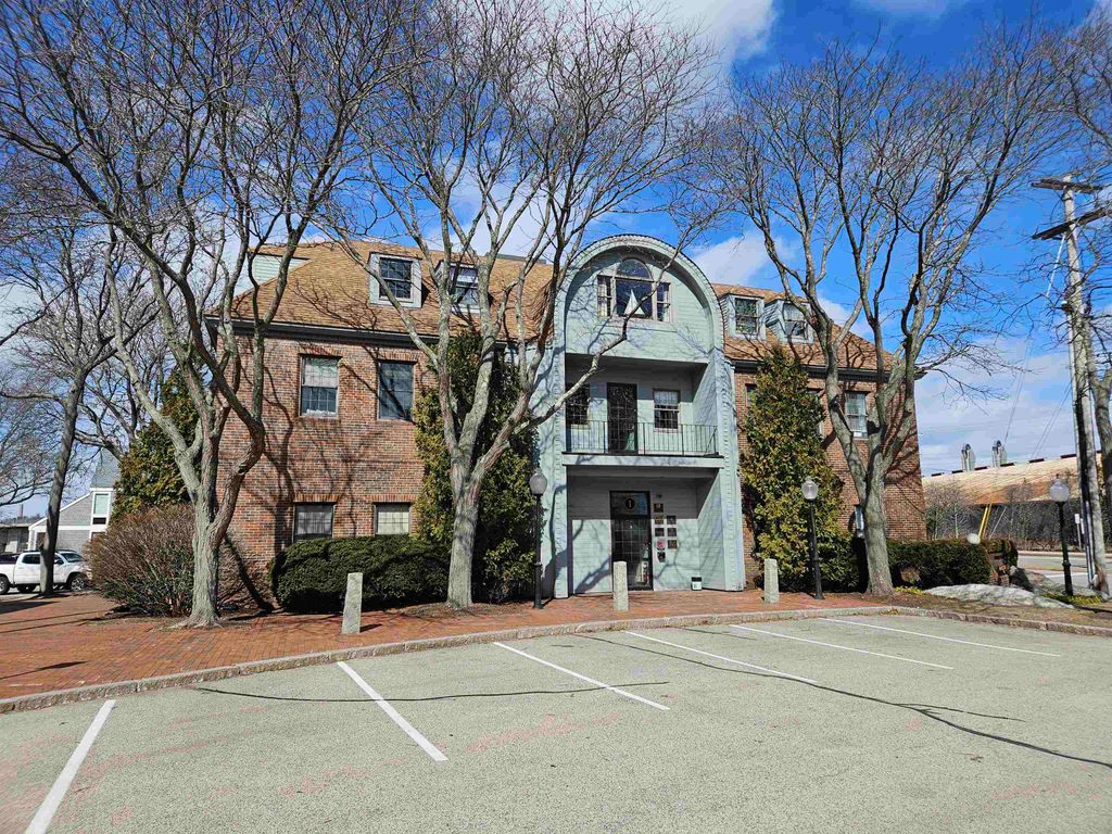 500 Market St Unit 1C, Portsmouth, NH 03801