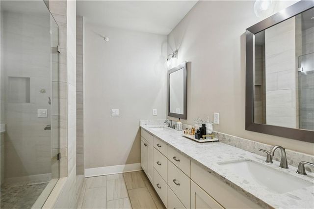 220 Mitchell Lane, Woodstock, GA 30188