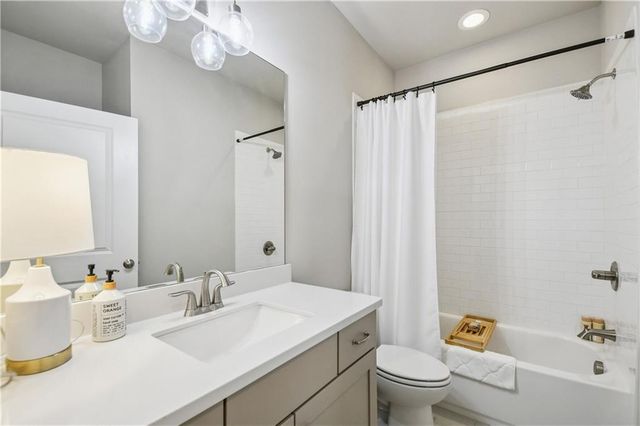 220 Mitchell Lane, Woodstock, GA 30188