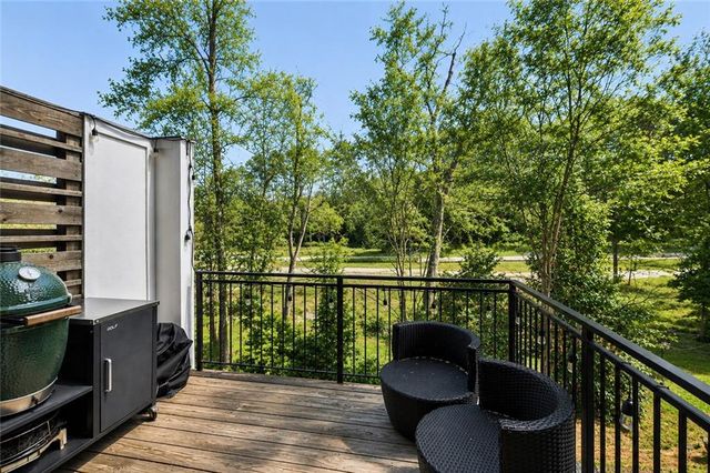 220 Mitchell Lane, Woodstock, GA 30188