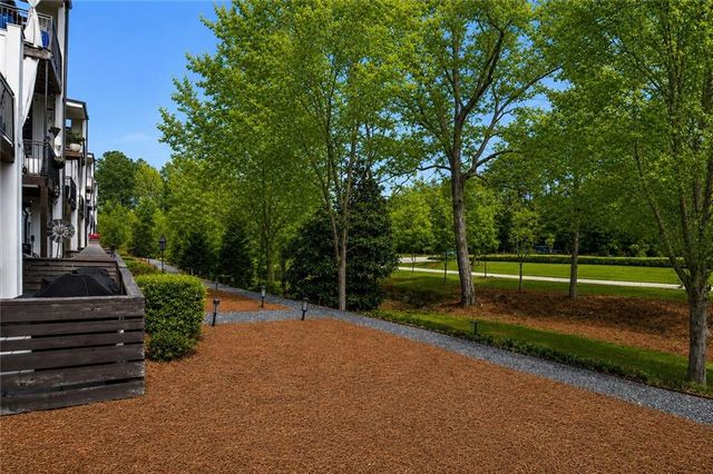 220 Mitchell Lane, Woodstock, GA 30188