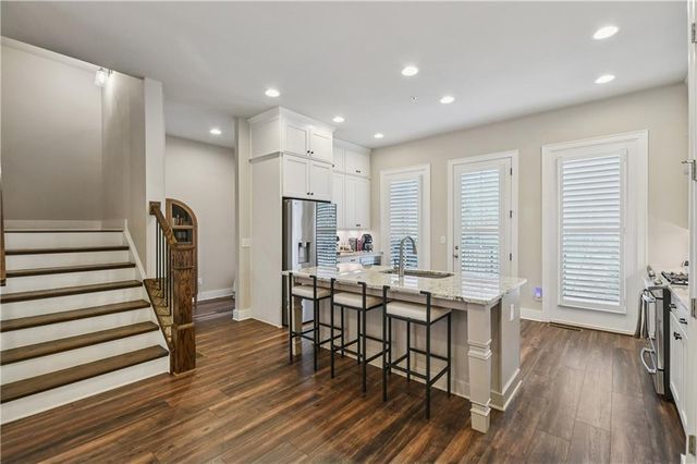 220 Mitchell Lane, Woodstock, GA 30188