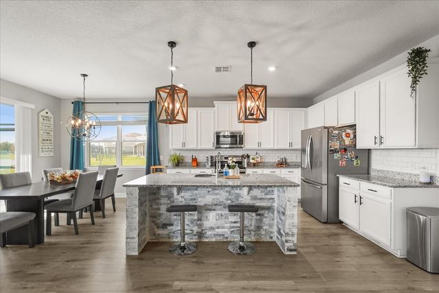 3943 CRAWLEY DOWN LOOP, Sanford, FL 32773