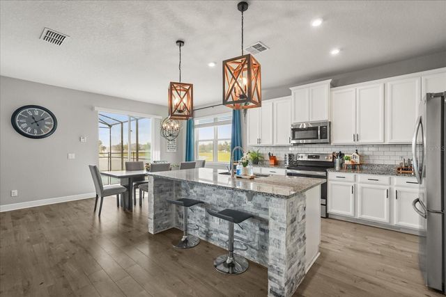 3943 CRAWLEY DOWN LOOP, Sanford, FL 32773