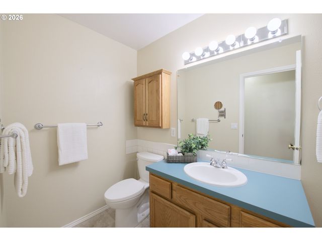 2179 Se GLENDALE Ct, Hillsboro, OR 97123