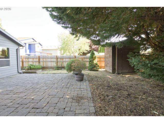 2179 Se GLENDALE Ct, Hillsboro, OR 97123