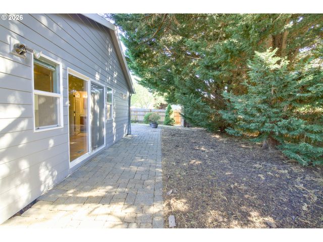 2179 Se GLENDALE Ct, Hillsboro, OR 97123
