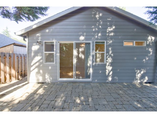 2179 Se GLENDALE Ct, Hillsboro, OR 97123