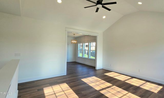 444 Wyndham Drive, Johnson City, TN 37615