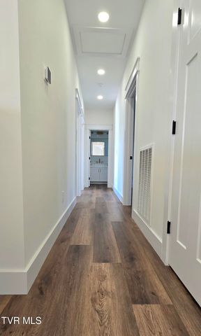 444 Wyndham Drive, Johnson City, TN 37615