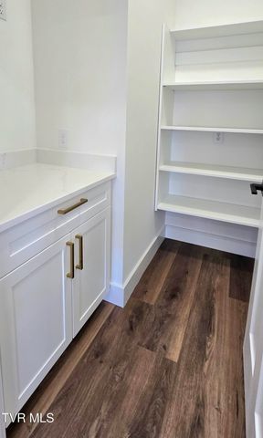 444 Wyndham Drive, Johnson City, TN 37615