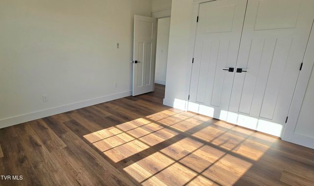 444 Wyndham Drive, Johnson City, TN 37615