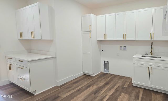 444 Wyndham Drive, Johnson City, TN 37615