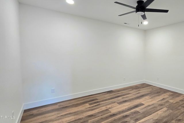 444 Wyndham Drive, Johnson City, TN 37615