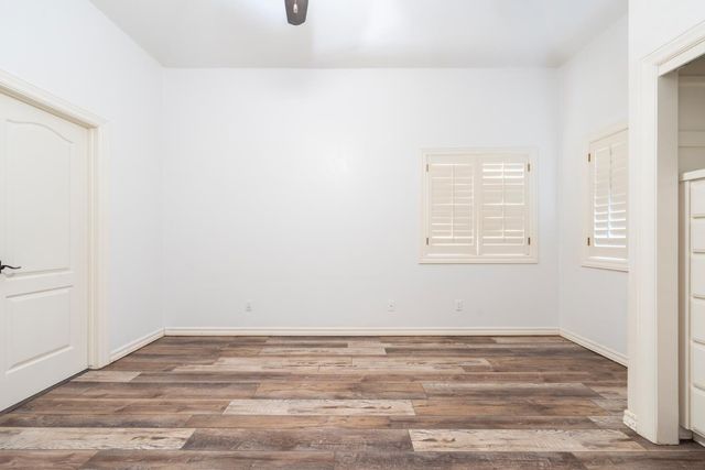 585 E Chesapeake Circle, Fresno, CA 93730