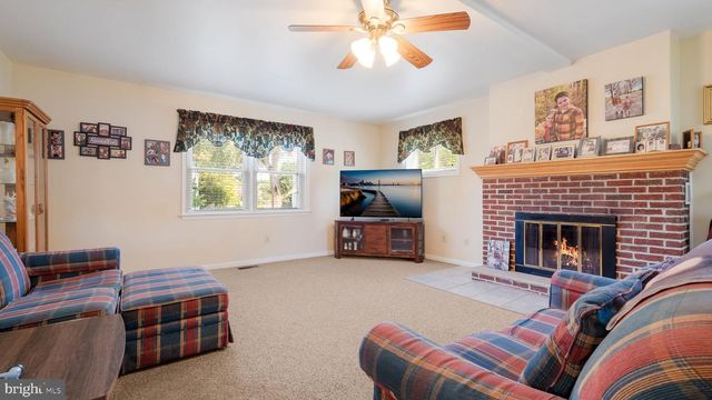 1915 GRAND AVE, Feasterville Trevose, PA 19053