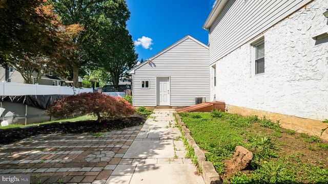 1915 GRAND AVE, Feasterville Trevose, PA 19053