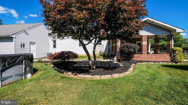 1915 GRAND AVE, Feasterville Trevose, PA 19053
