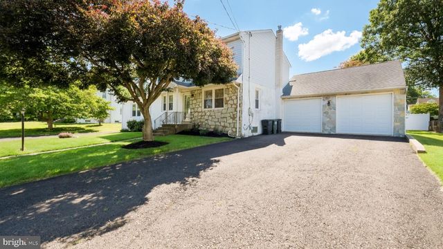1915 GRAND AVE, Feasterville Trevose, PA 19053