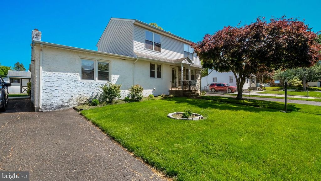 1915 GRAND AVE, Feasterville Trevose, PA 19053
