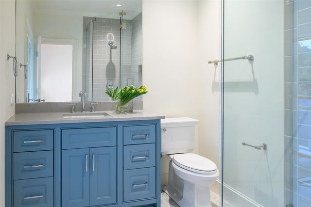 5243 Farquhar Lane, Dallas, TX 75209