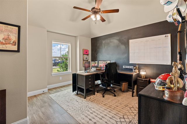 229 Jacinth Lane, Granbury, TX 76049