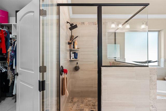 229 Jacinth Lane, Granbury, TX 76049