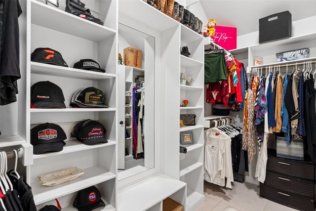 229 Jacinth Lane, Granbury, TX 76049