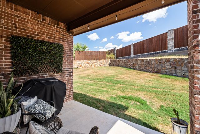 229 Jacinth Lane, Granbury, TX 76049