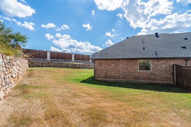 229 Jacinth Lane, Granbury, TX 76049