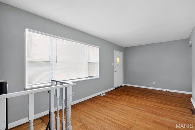 2 Marcel Court, St Louis, MO 63135