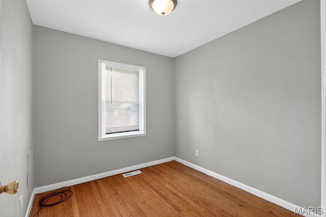 2 Marcel Court, St Louis, MO 63135