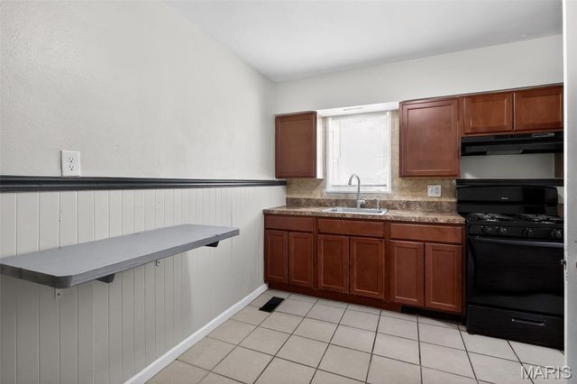 2 Marcel Court, St Louis, MO 63135