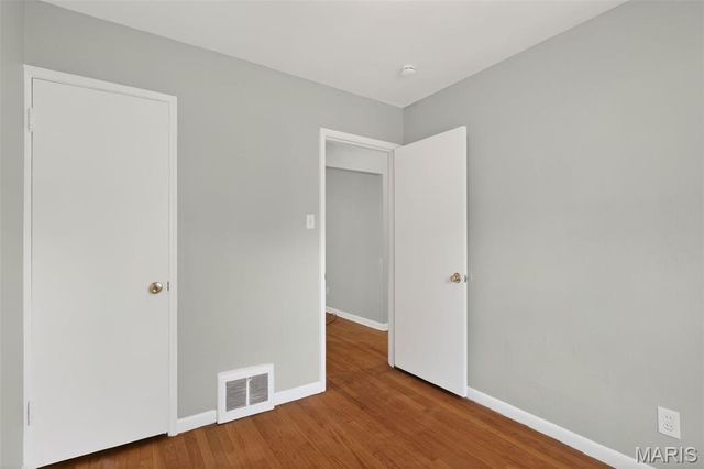 2 Marcel Court, St Louis, MO 63135
