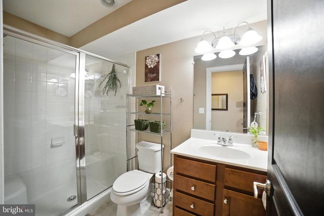 3365 SOARING CIR, Woodbridge, VA 22193