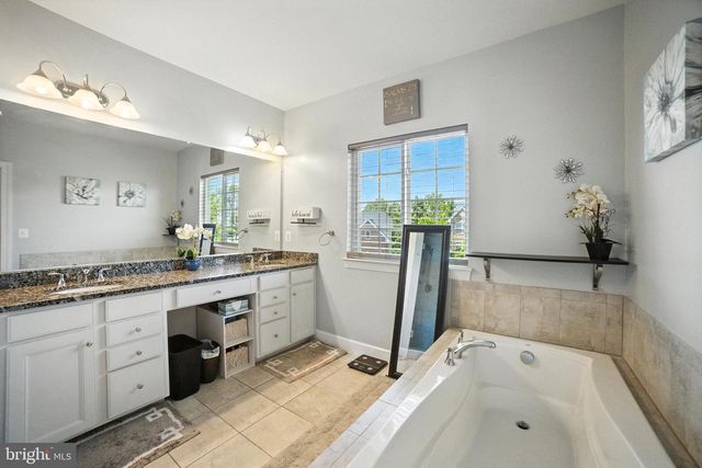 3365 SOARING CIR, Woodbridge, VA 22193