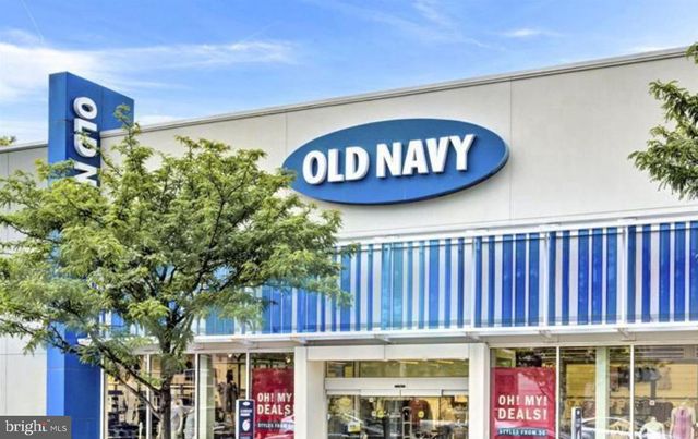 3365 SOARING CIR, Woodbridge, VA 22193