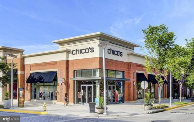 3365 SOARING CIR, Woodbridge, VA 22193