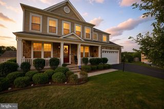 3365 SOARING CIR, Woodbridge, VA 22193