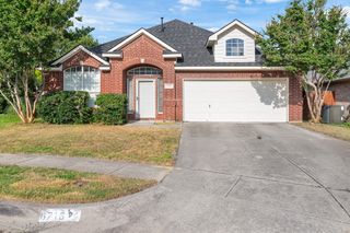 6716 Armstrong Court, Fort Worth, TX 76137